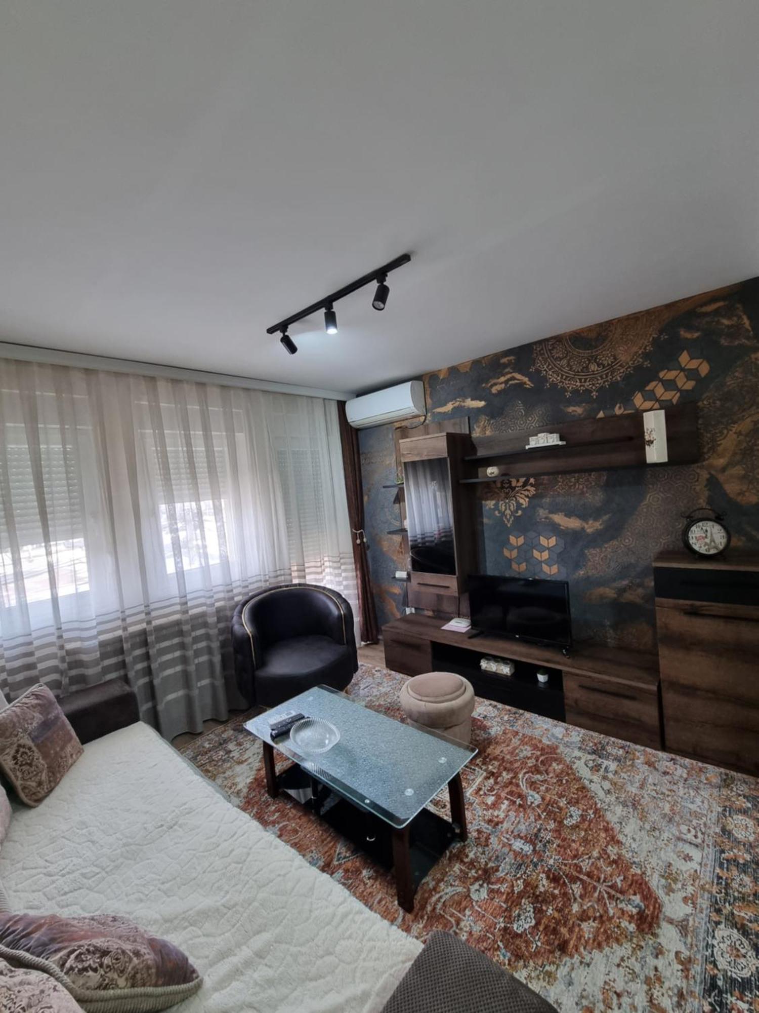 Avio Apartmani 2018 โนวีปาซาร์ ภายนอก รูปภาพ