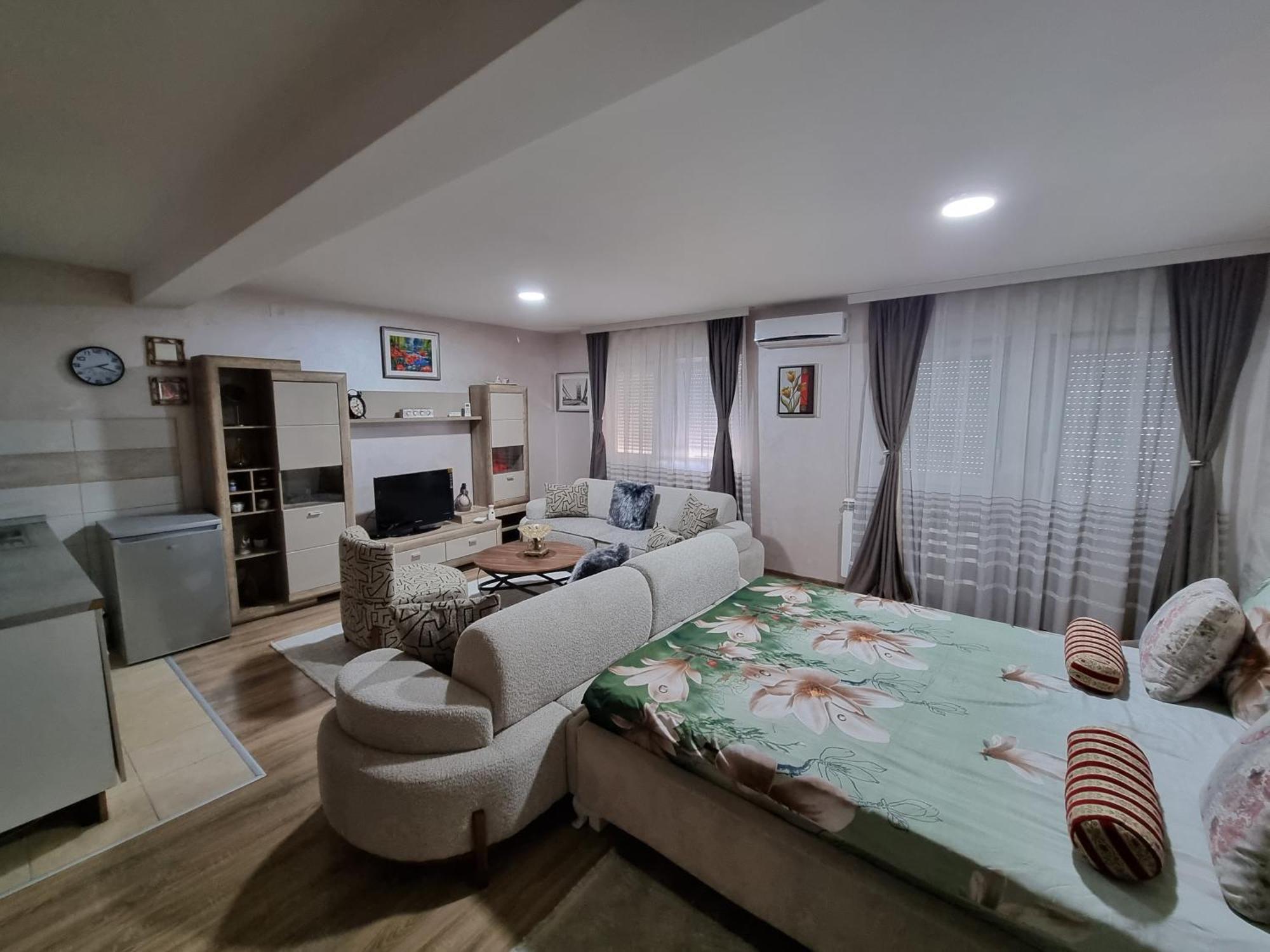 Avio Apartmani 2018 โนวีปาซาร์ ภายนอก รูปภาพ